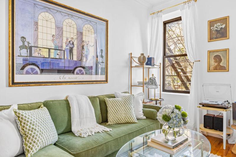 West Village 1BR Gem Historic Brownstone WiFi - image 4