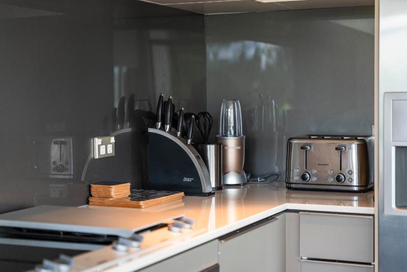 Riverlight Haven - Lake Taupo Holiday Home - image 15