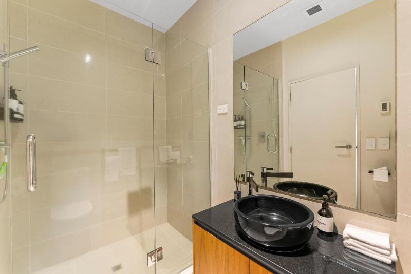 Riverlight Haven - Lake Taupo Holiday Home - image 36