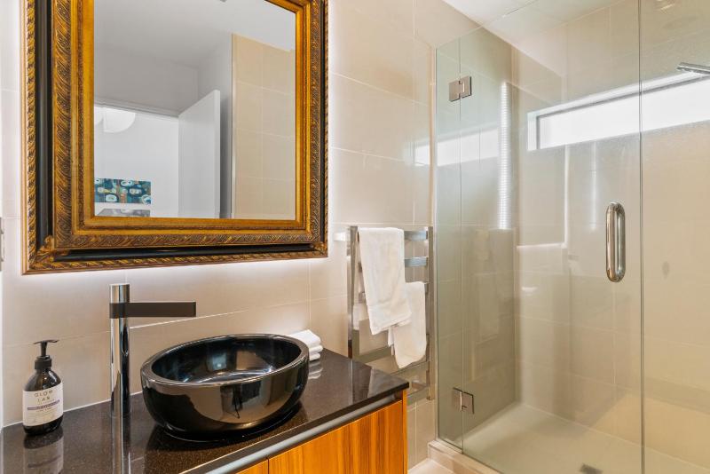 Riverlight Haven - Lake Taupo Holiday Home - image 26