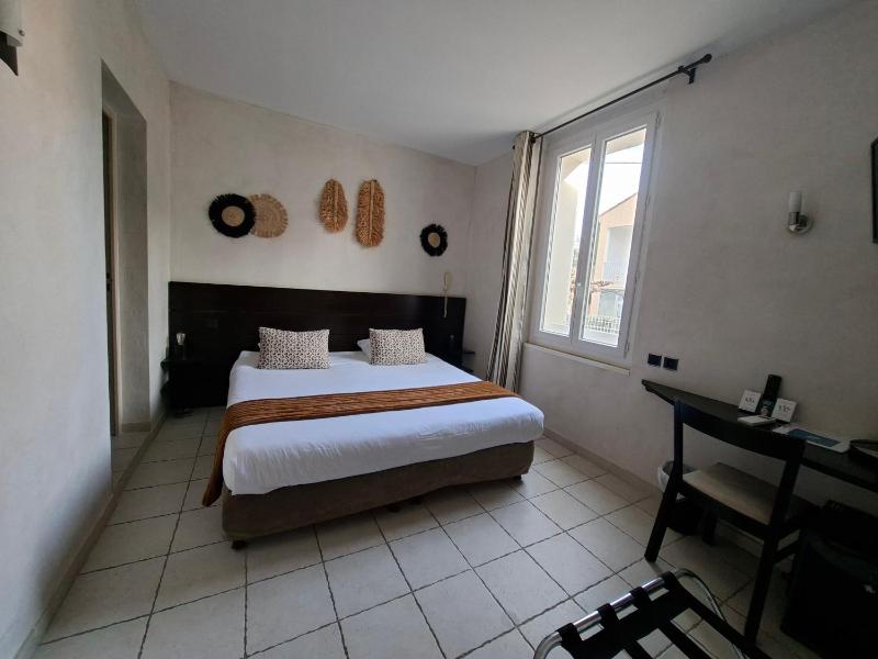 Logis Hôtel Synaya - image 44