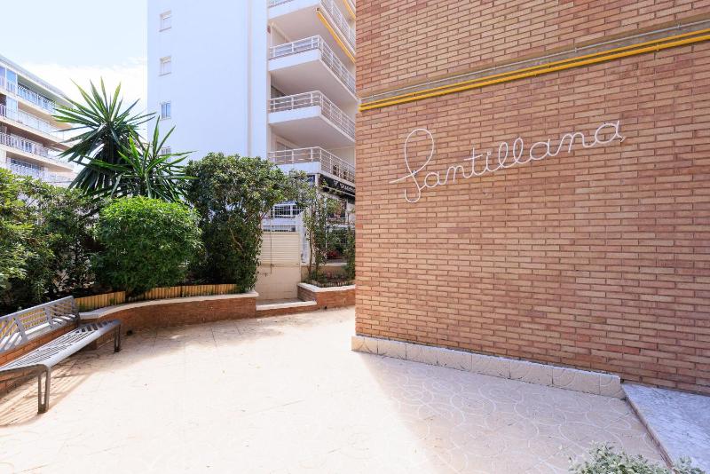 UHC SANTILLANA FAMILY COMPLEX - image 19