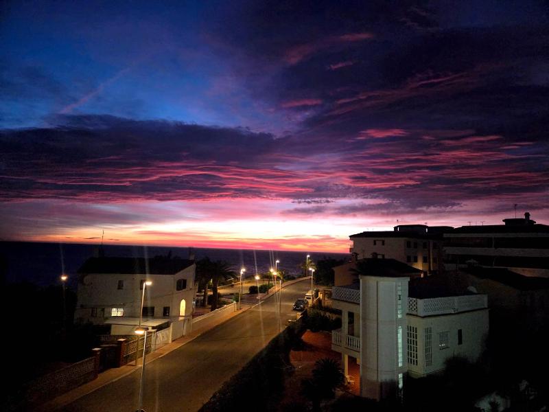 Sunrise Apartment en Playa de la Concha - image 42
