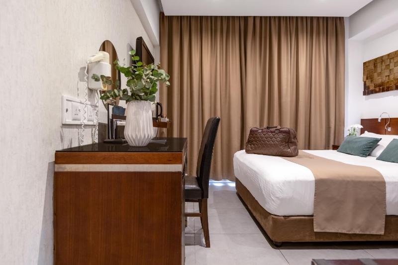 Achilleos City Hotel - image 11