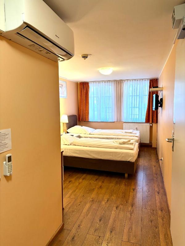 Altstadt Hotel Barcelona - image 37