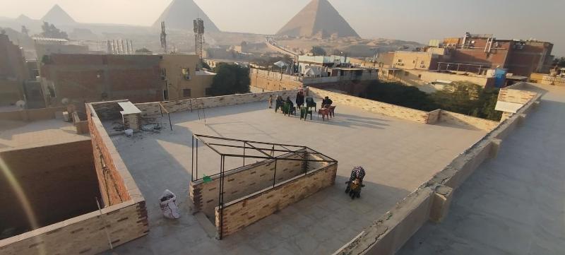 Pyramids hub - image 6
