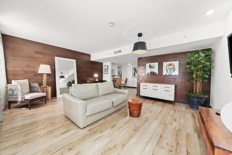 Metropole Suites South Beach - image 33