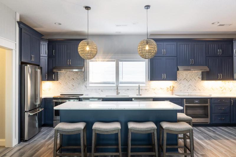 Luxury Condo with Sauna Theater Elevator GameRm - image 45