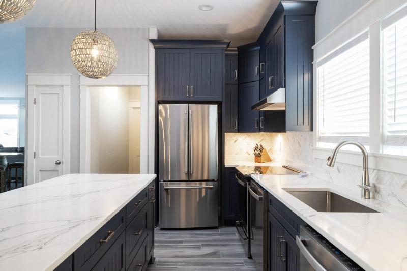 Luxury Condo with Sauna Theater Elevator GameRm - image 11