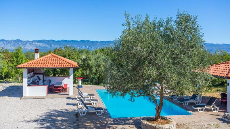 Villa Grande heated pool&whirpool&sauna&pet friendly Krk - image 36