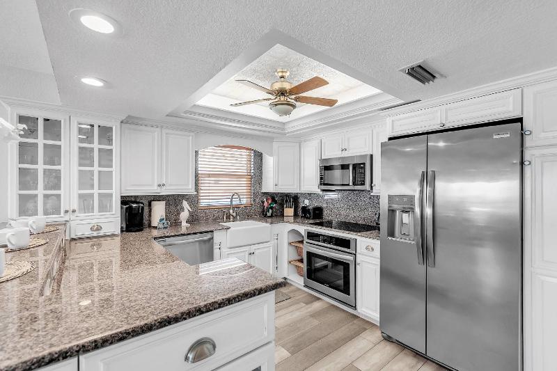 201 Surfside - image 42
