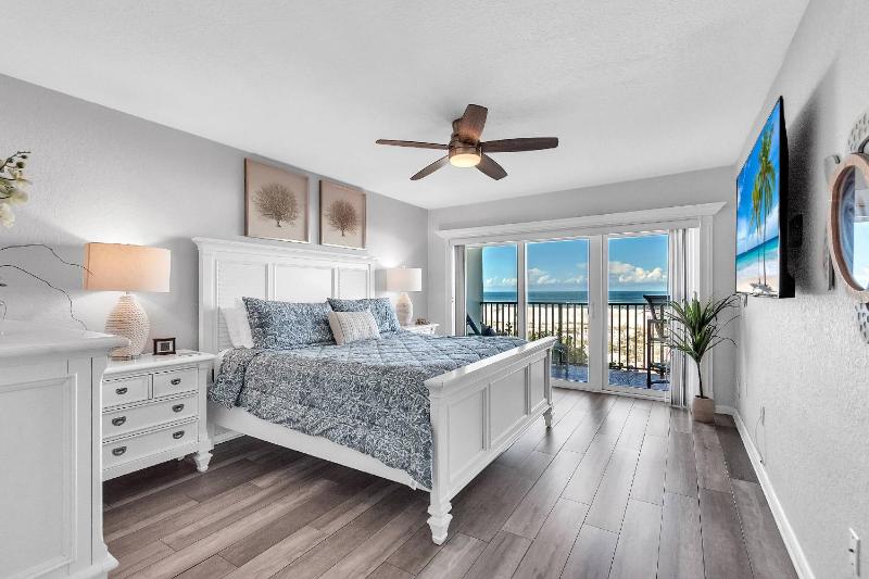 201 Surfside - image 27