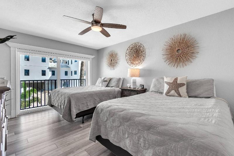 201 Surfside - image 39