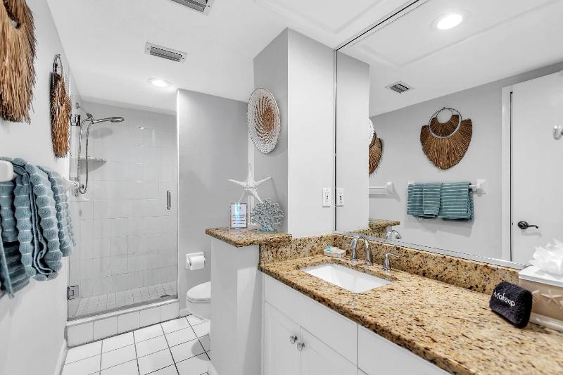 201 Surfside - image 22