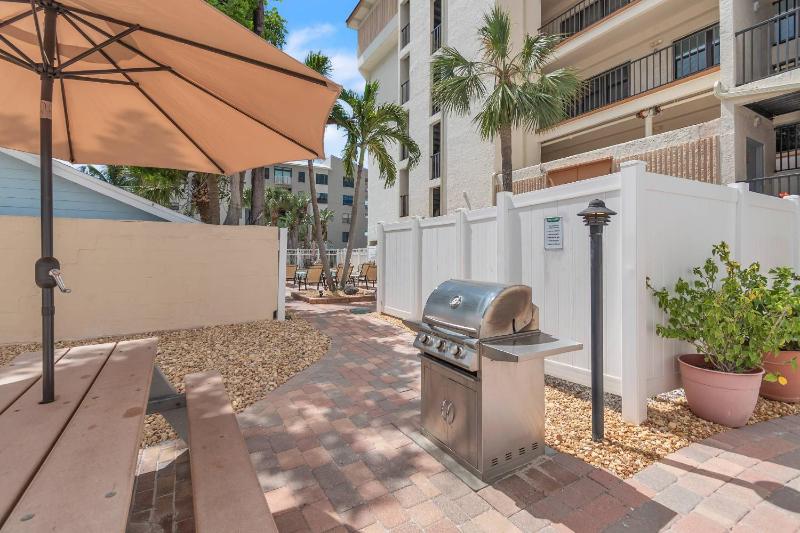 201 Surfside - image 50