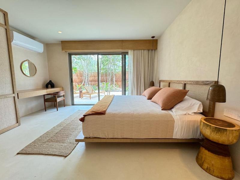 Luxury 3 BR with Private Pool Aflora - image 13