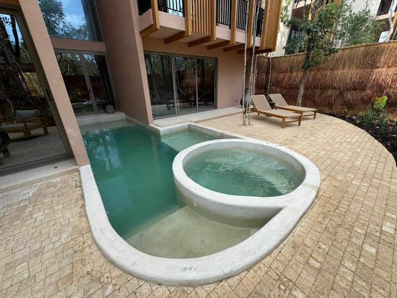 Luxury 3 BR with Private Pool Aflora - image 23