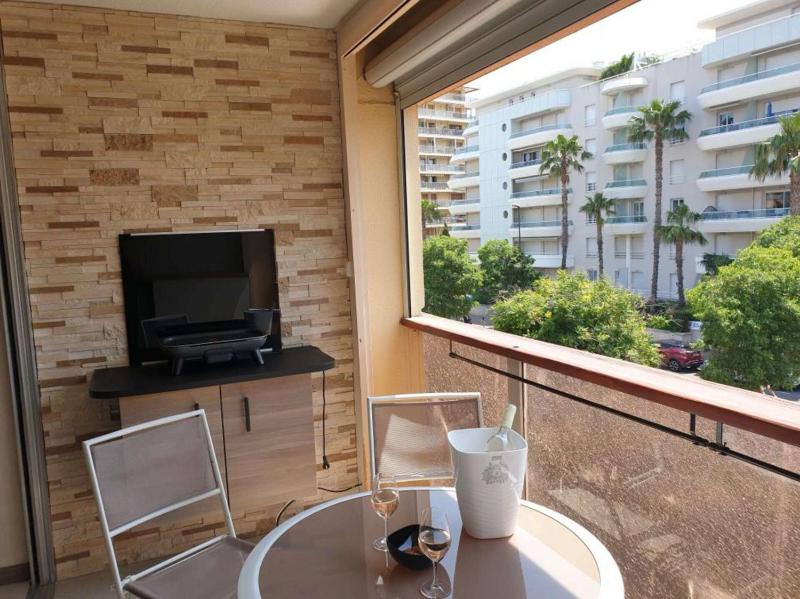 FS520-126 Appt Studio cabine 4 personnes FREJUS - image 9