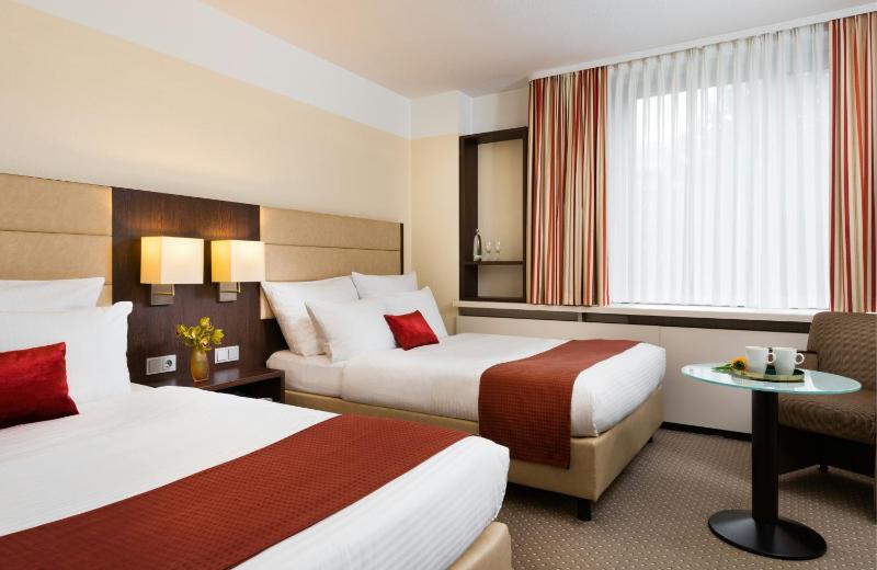 Leonardo Hotel Munich Arabellapark - image 4