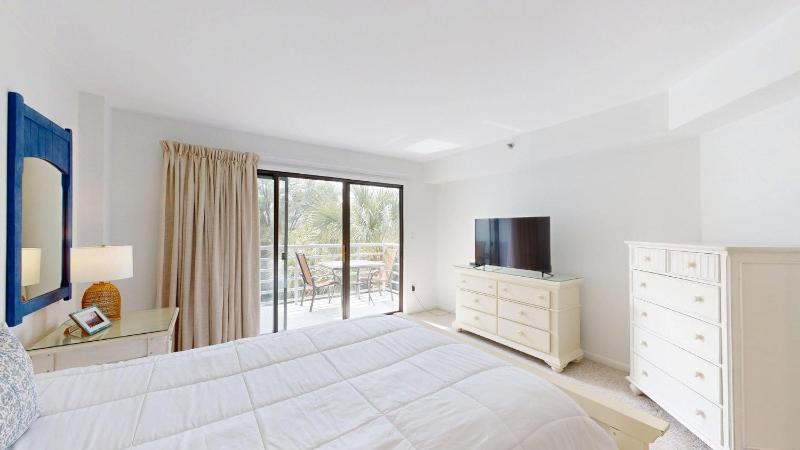 3229 Villamare - image 27