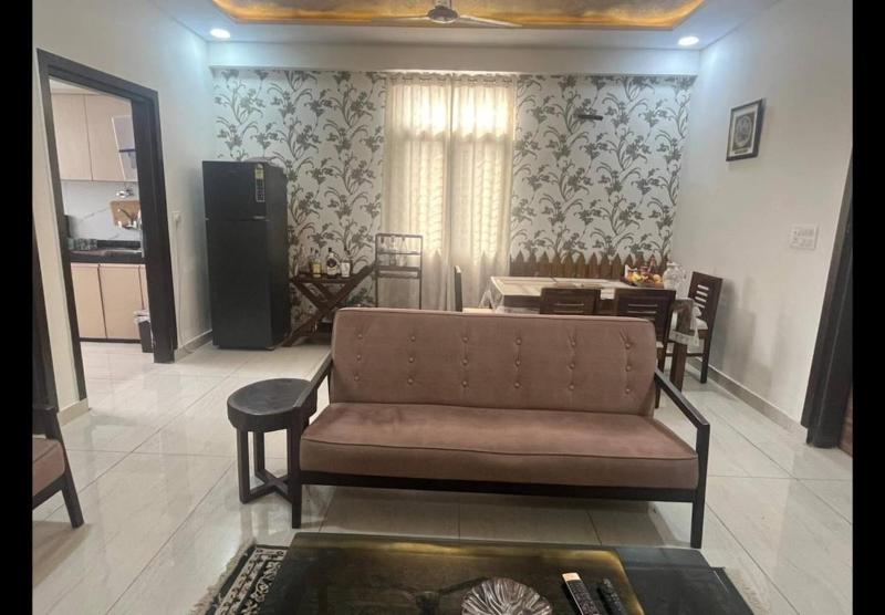 3Bhk luxurious l spacious l Vaishali Nagar l WiFi - image 1
