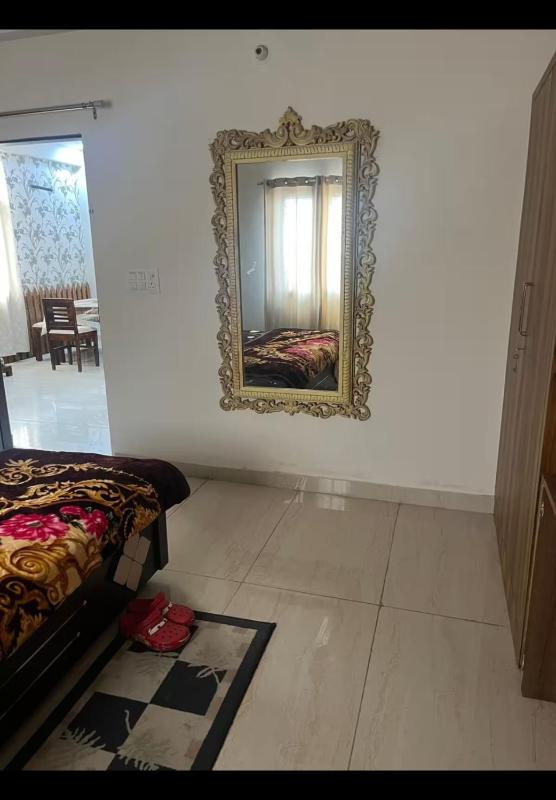 3Bhk luxurious l spacious l Vaishali Nagar l WiFi - image 9