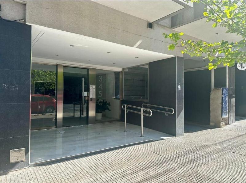 Abasto chic Jacuzzi balcon y subte a 2 cuadras - image 15