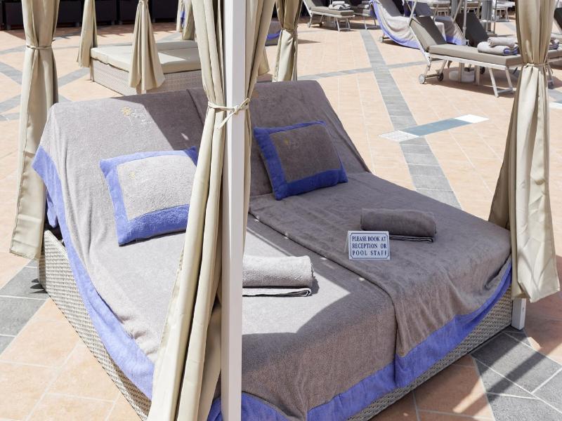 Idyll Suites - Adults Only - image 36