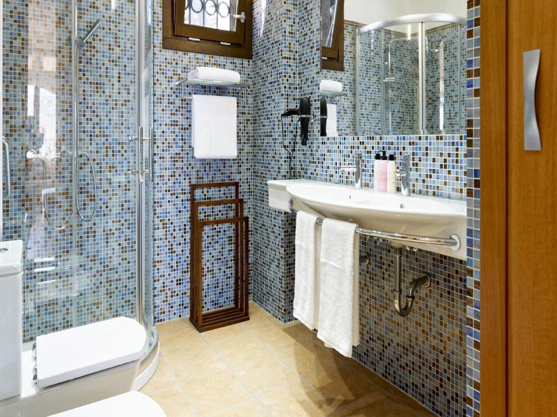 Idyll Suites - Adults Only - image 29