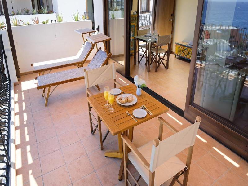 Idyll Suites - Adults Only - image 6
