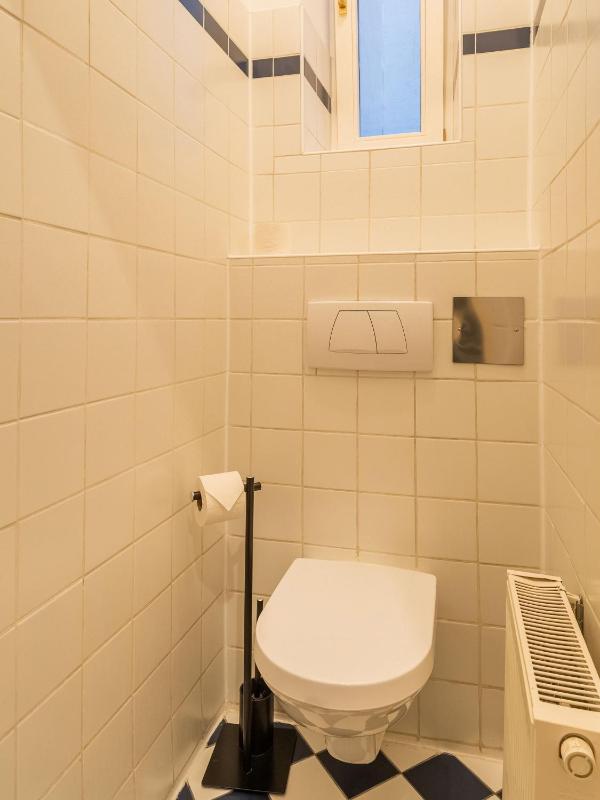 Apartment for 4 with Kitchen near Naschmarkt & U4 Metro - image 5