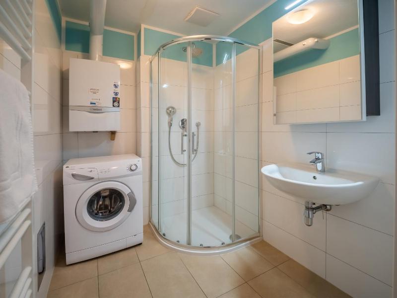 Balcony Apartment for 4 near Naschmarkt & Kettenbrückengasse U4 Metro - image 12