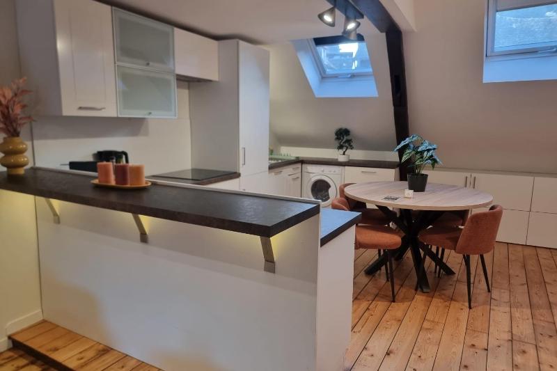 Le Bois Bleu 3rd Floor Elegance & Comfort in the Heart of Honfleur - image 6