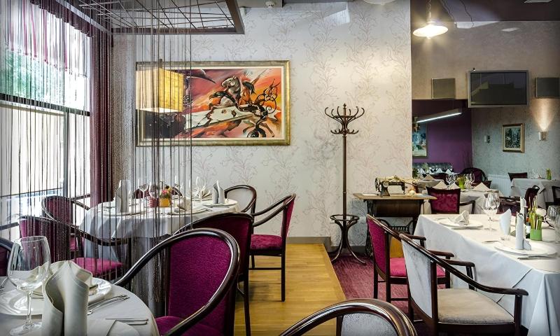 Alliance Hotel - image 11
