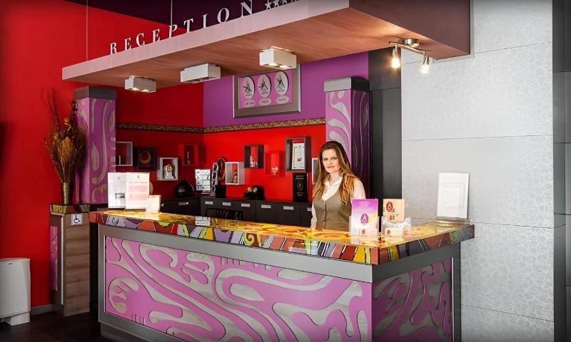 Alliance Hotel - image 20