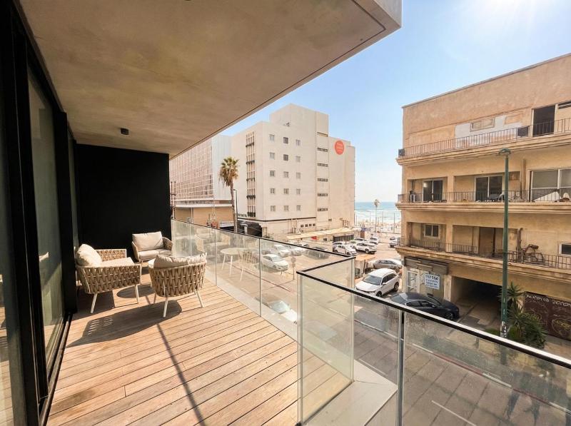 SeaView Beach Front 3BR TLV By SweetyGuest - image 13