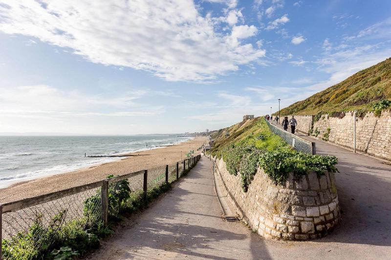 Beachcliff - On the Seafront with Two Balconies - image 8
