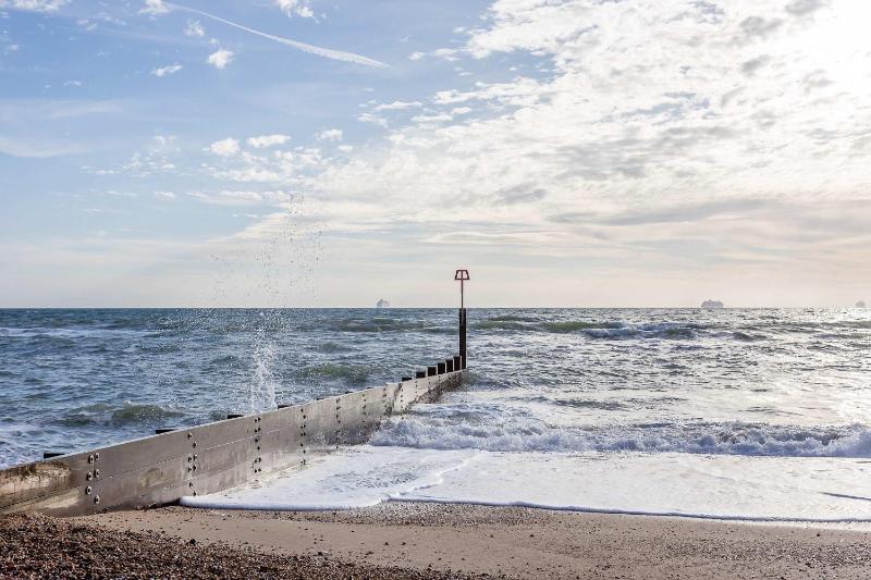 Beachcliff - On the Seafront with Two Balconies - image 9