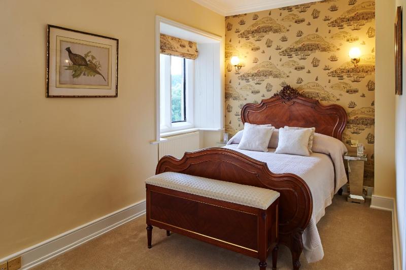 Turret Room image 1