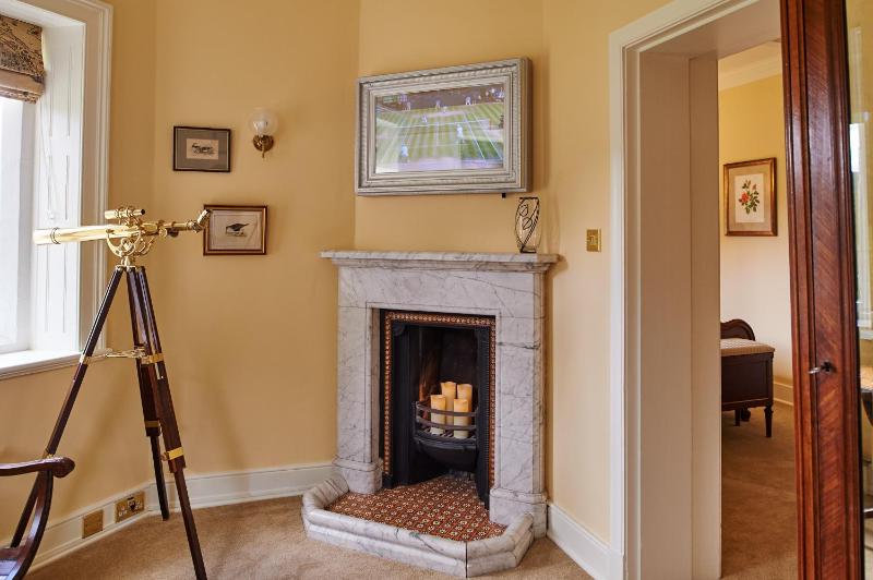 Turret Room image 3