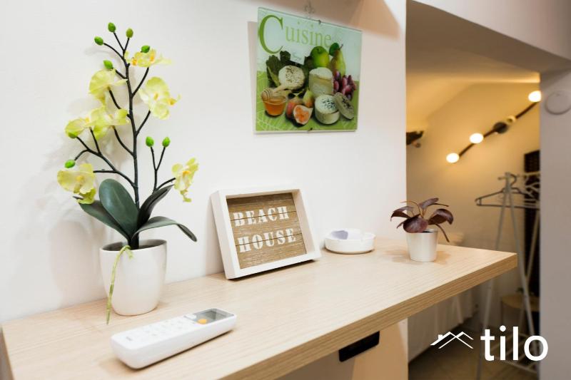 Beach 4M|1BR| A/C| Wi Fi by Tilo - image 4