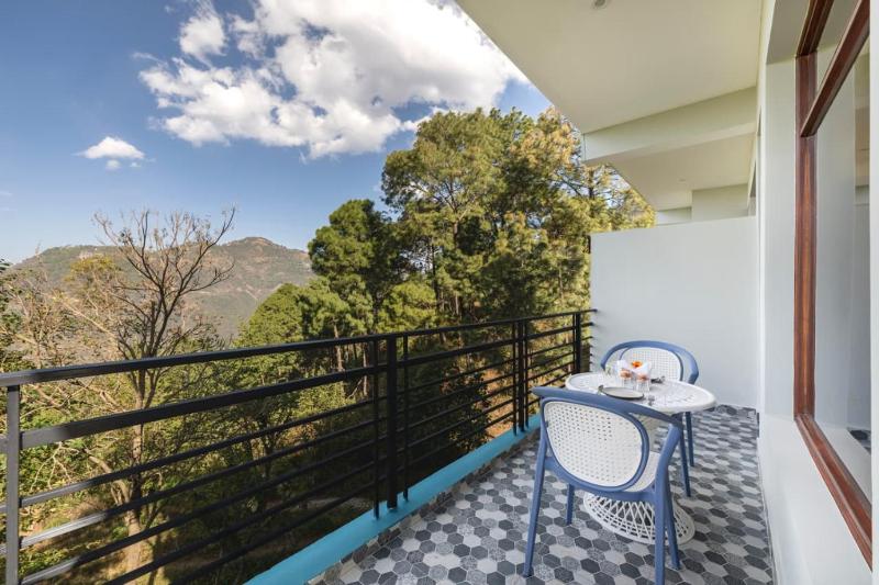 Whispering Woods Homestay Kasauli !! - image 15