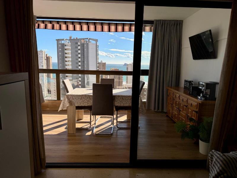 Spacious 2-bedroom & 2-bathroom Apartment at Gemelos 2 - image 3