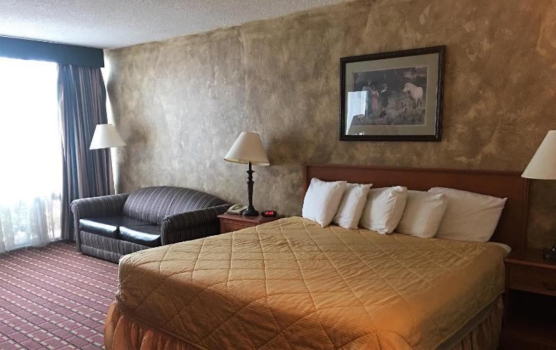 King Room image 3