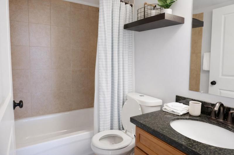 Stylish 1-Bedroom Stay Near Downtown SLC - image 14