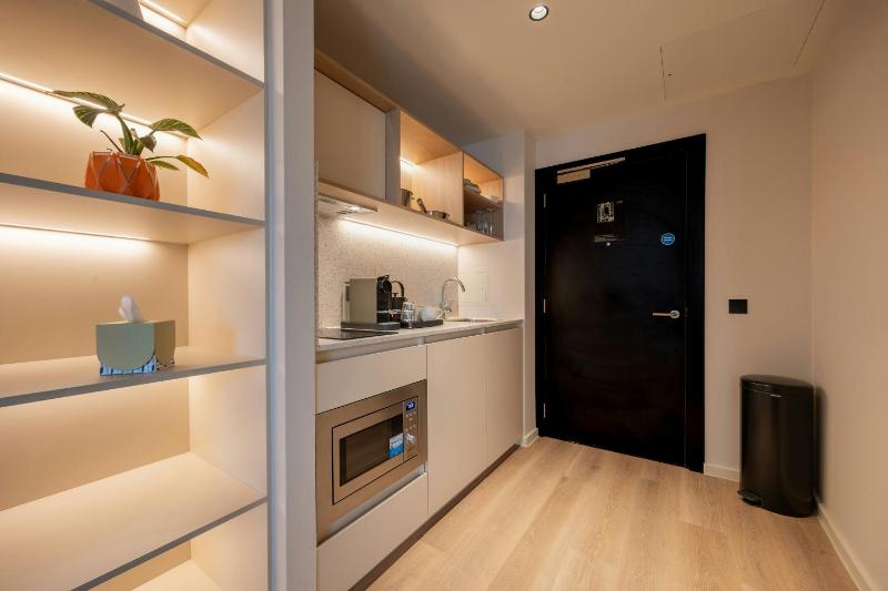 The Social Hub Amsterdam City Extended Stay - image 9
