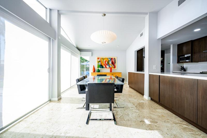 Sunny Lands Vacation Home - image 33