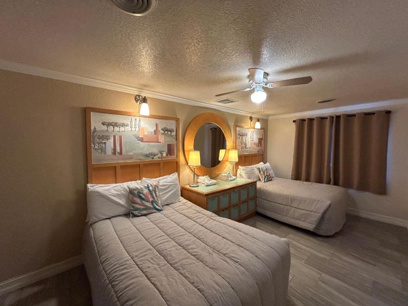 Sea Vista Motel - image 40