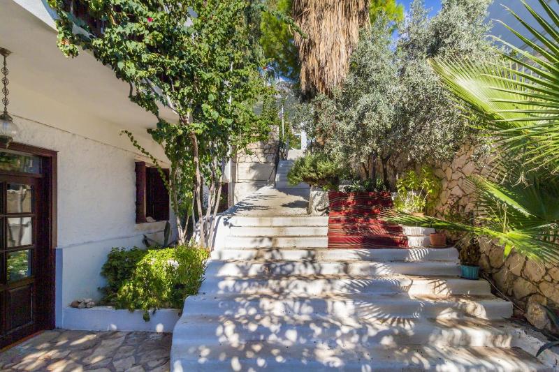 Villa Gunes - image 35