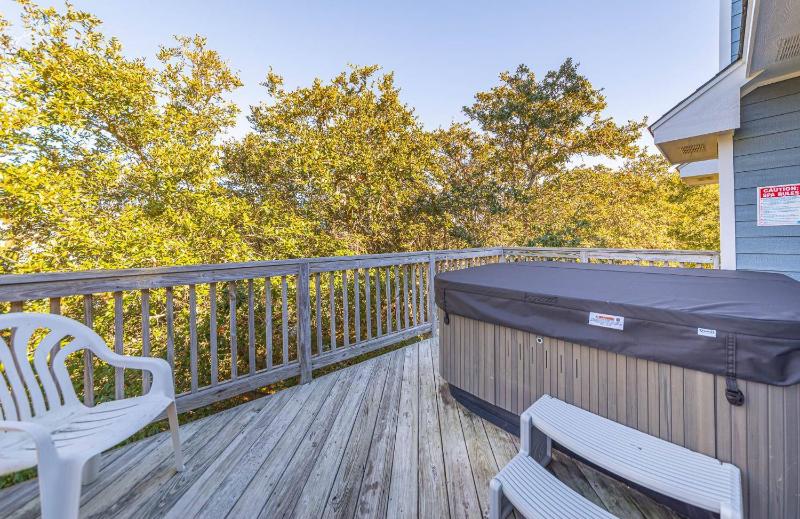 Dolphin's Song -Corolla Villages at Ocean Hill 350 Yds to Beach Pets OK Hot Tub Community Pools - image 8